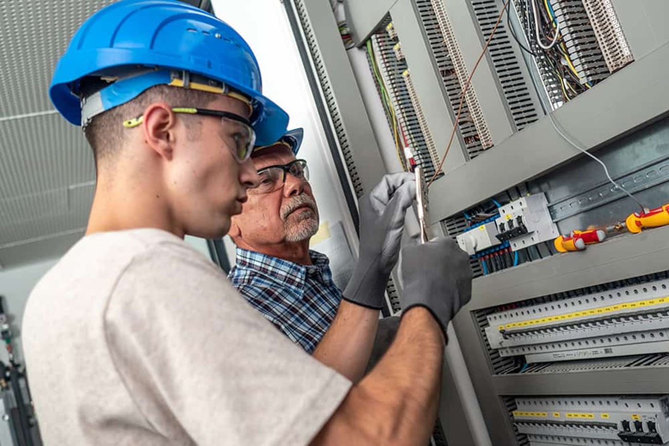 Ausbildung - Elektroniker für Automatisierungstechnik (m/w/d) bei Elektro Lehmann in Bad Lausick
